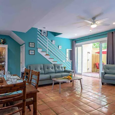 Good Vibrations By Last Key Realty